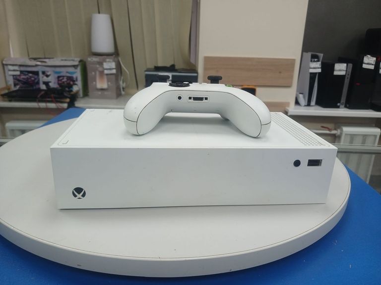 Оголошення Microsoft Xbox Series S 512GB (889842651386) Б/У