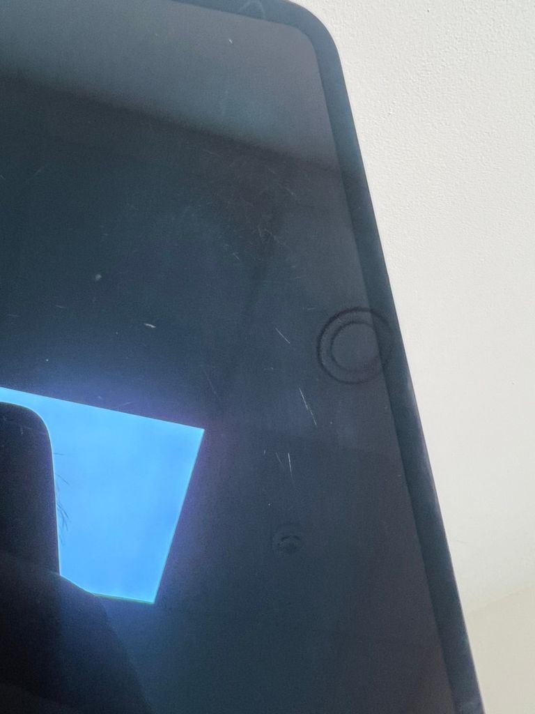 Дешиво Apple iPad Pro 13 2024 Wi-Fi + Cellular 512GB Space Black (MVXU3) с ломбарда