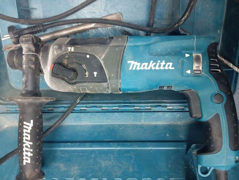 Купить Makita hr2470 romania Б/У