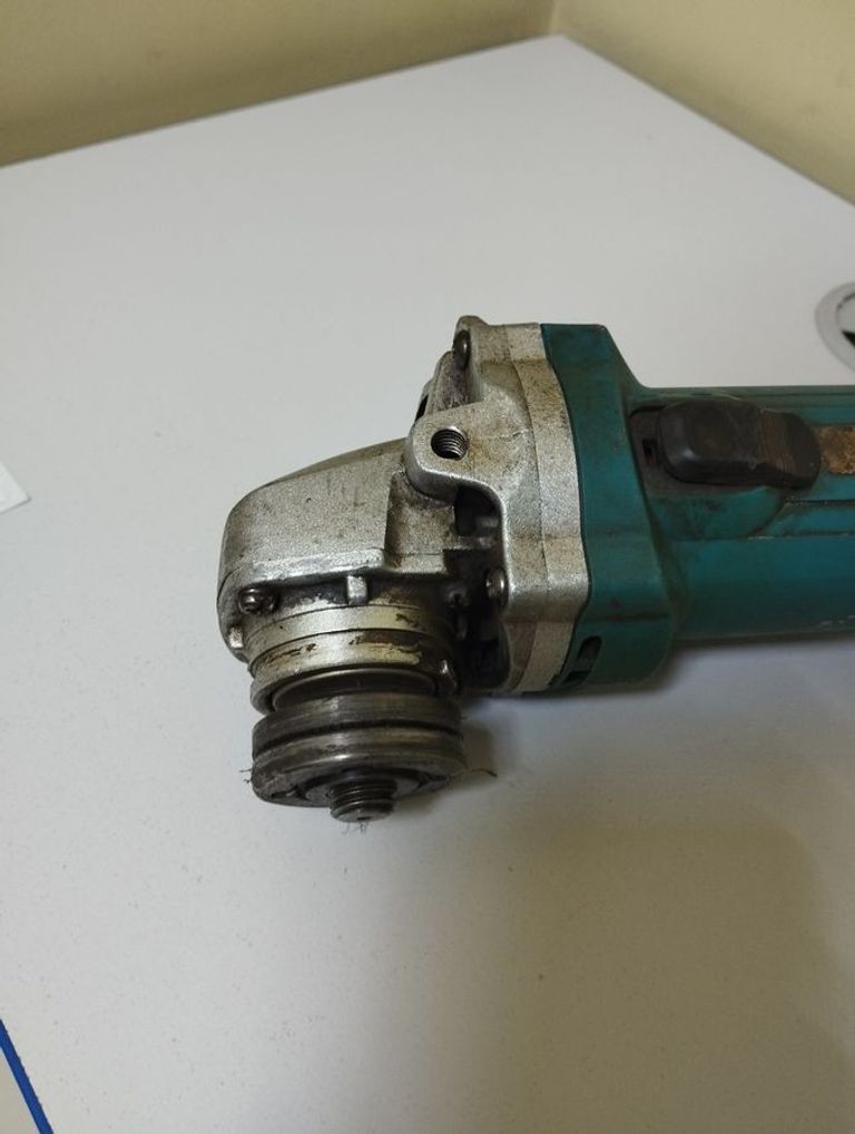 Дешиво Без Виробника без моделі с ломбарда