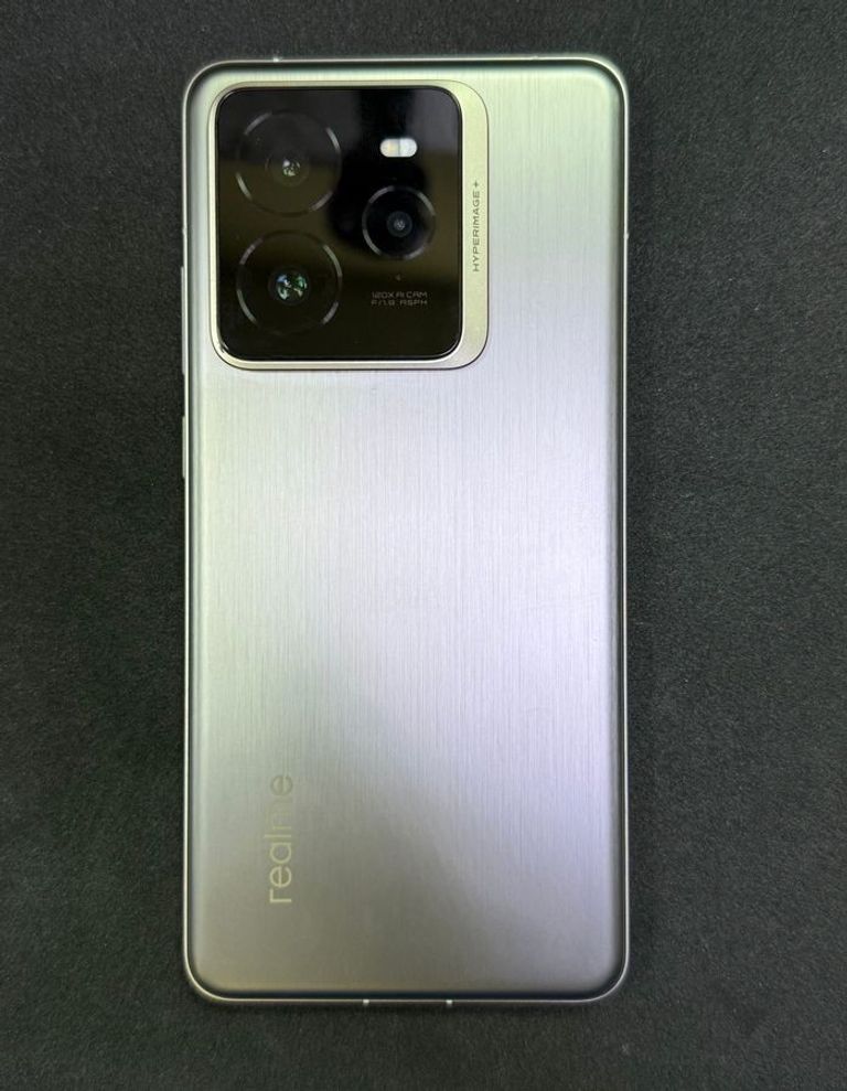 Объявление Realme gt 7 pro 12/256gb Б/У