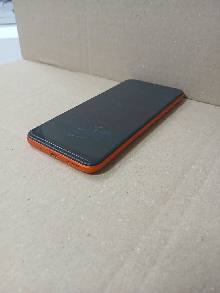 Xiaomi Redmi 9C NFC 2/32GB Twilight Blue Код:01-200795426. Зображення 12