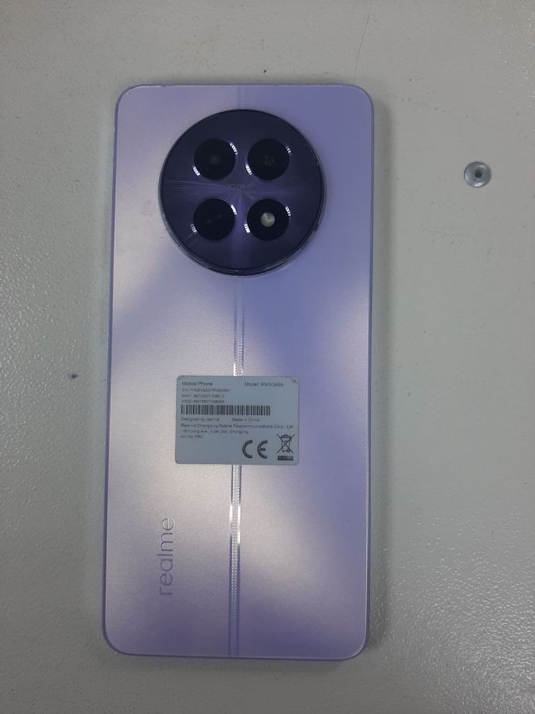 Дешиво Realme 12 5g 8/256gb с ломбарда