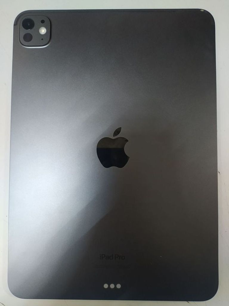Оголошення Apple ipad pro 11 2024 wi-fi 256gb Б/У