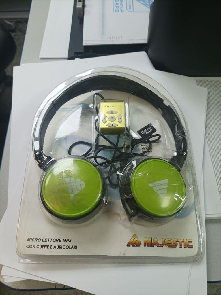 Дешево Majestic sdb4310cf з ломбарду