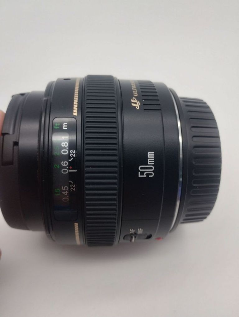 Canon ef 50 mm 1/1.4 Код:01-200636693. Изображение 9