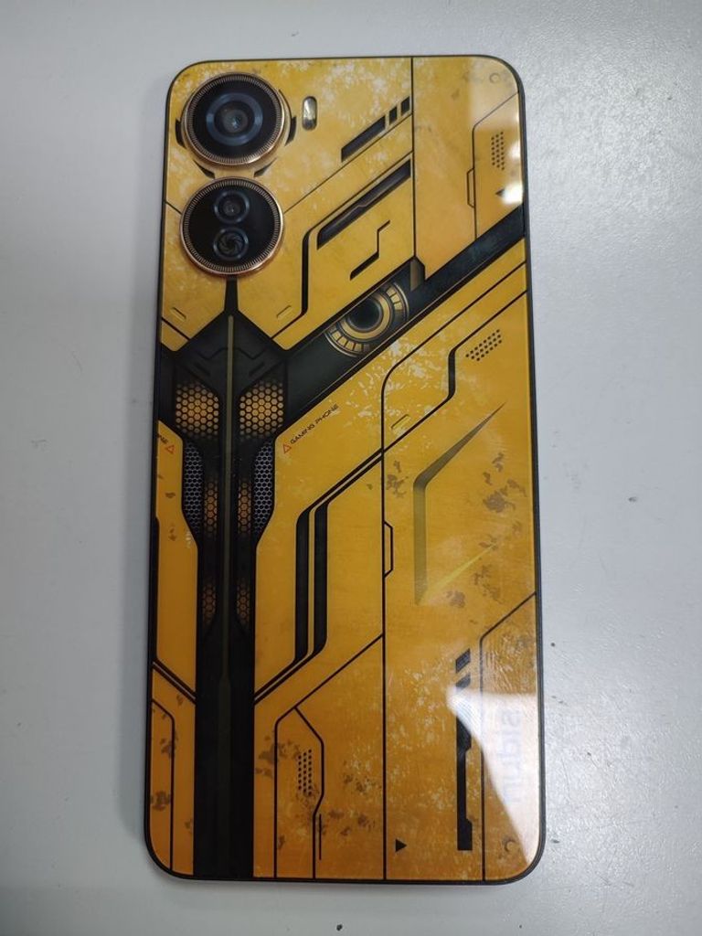 Дешево Zte nubia gaming neo 5g 8150n 8/256gb з ломбарду