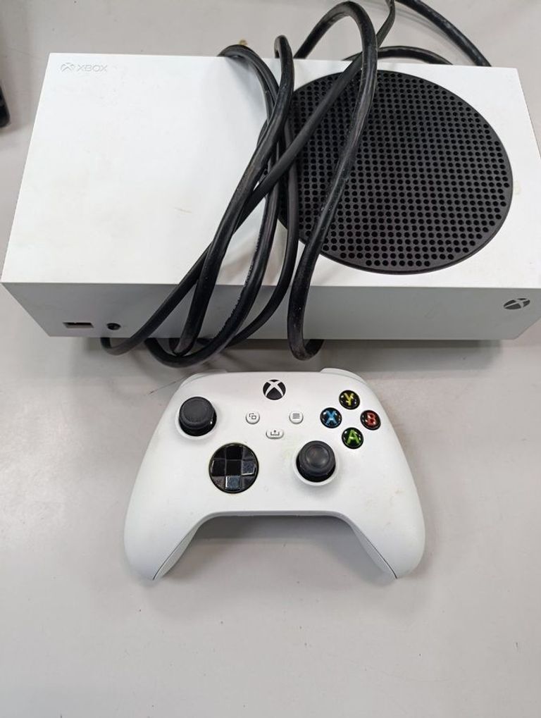 Купити Microsoft xbox series s 512gb Б/У