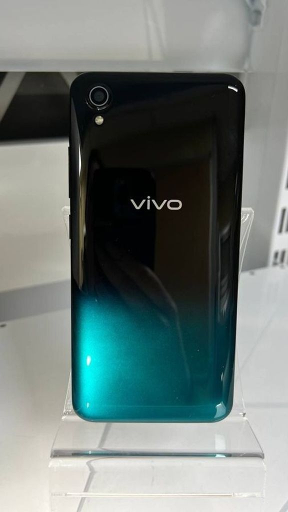 Купити Vivo vivo 2015 y1s 2/32gb Б/У