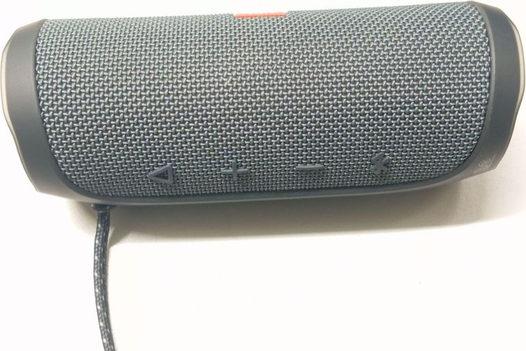 Оголошення Jbl flip essential 2 Б/У