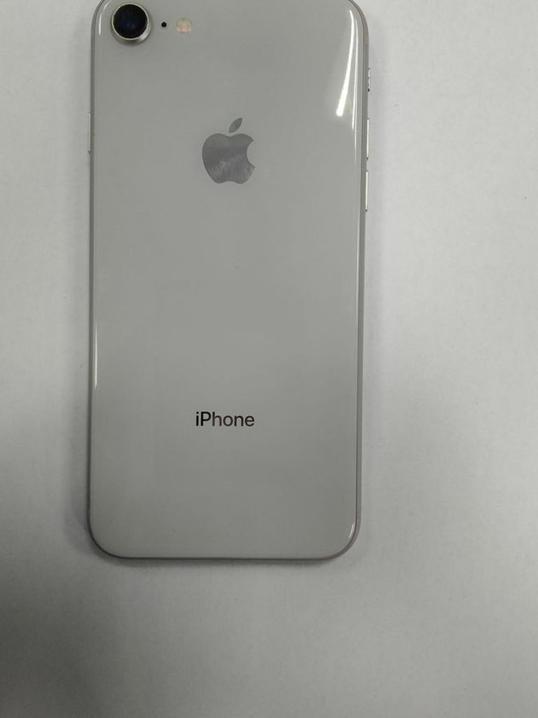 Дешиво Apple iphone 8 64gb с ломбарда