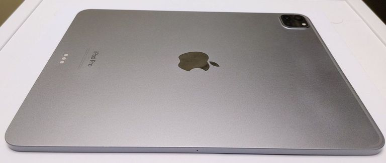 Дешево Apple ipad pro 11 2022 wi-fi 128gb з ломбарду