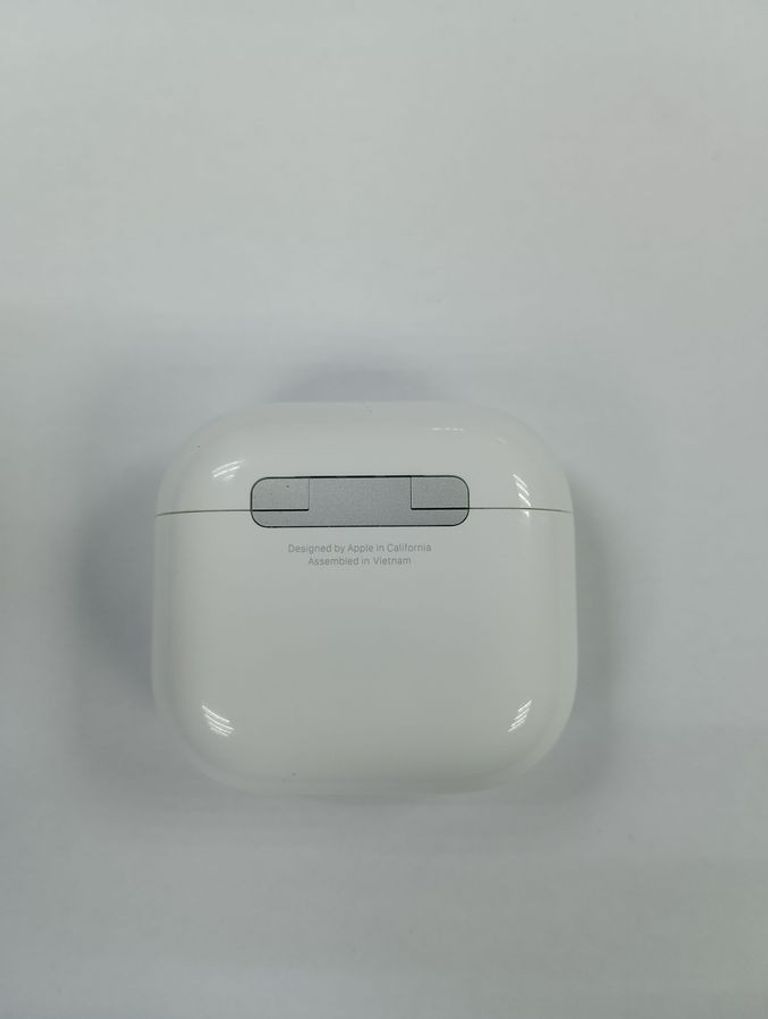 Apple airpods 4 with active noise cancellation Код:01-200868741. Зображення 8