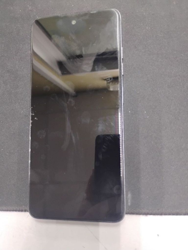 Дешево Tecno spark go 2024 bg6m 2/64gb з ломбарду