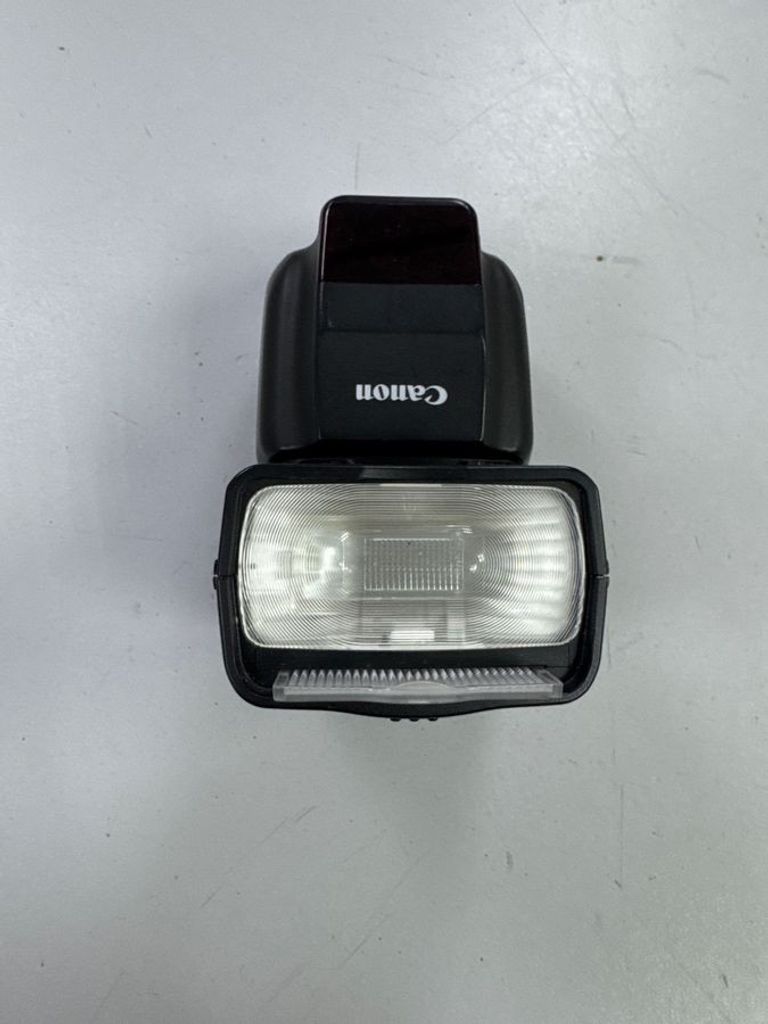 Дешево Canon Speedlite 430EX III RT з ломбарду