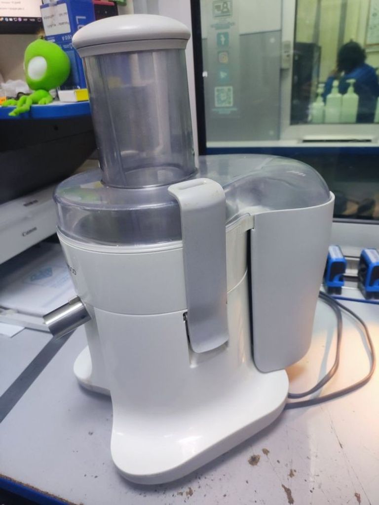 Купити Kenwood je 680 Б/У