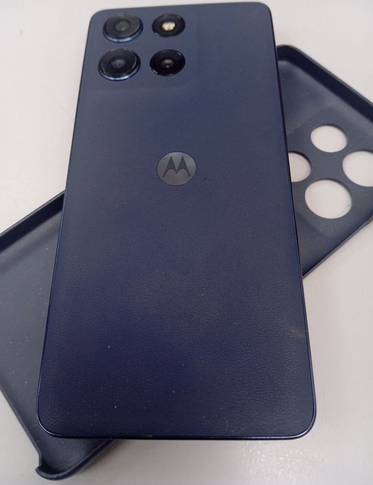 Объявление Motorola moto g86 power 12/256gb spellbound Б/У