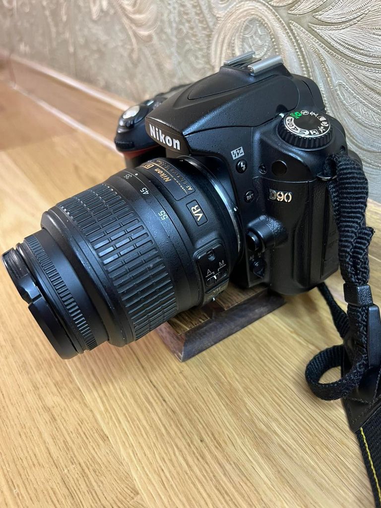 Nikon d90 + af-s dx zoom-nikkor 18-55mm f/3,5-5,6g vr Код:null. Зображення 4