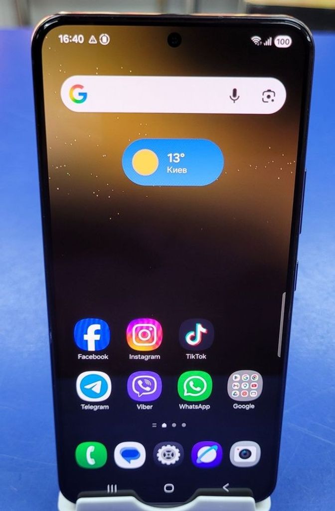 Оголошення Samsung galaxy s22 8/256gb Б/У