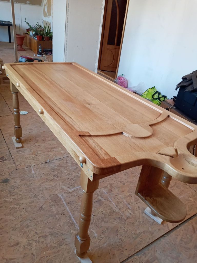 Оголошення Table для аюрведичного масажу Б/У