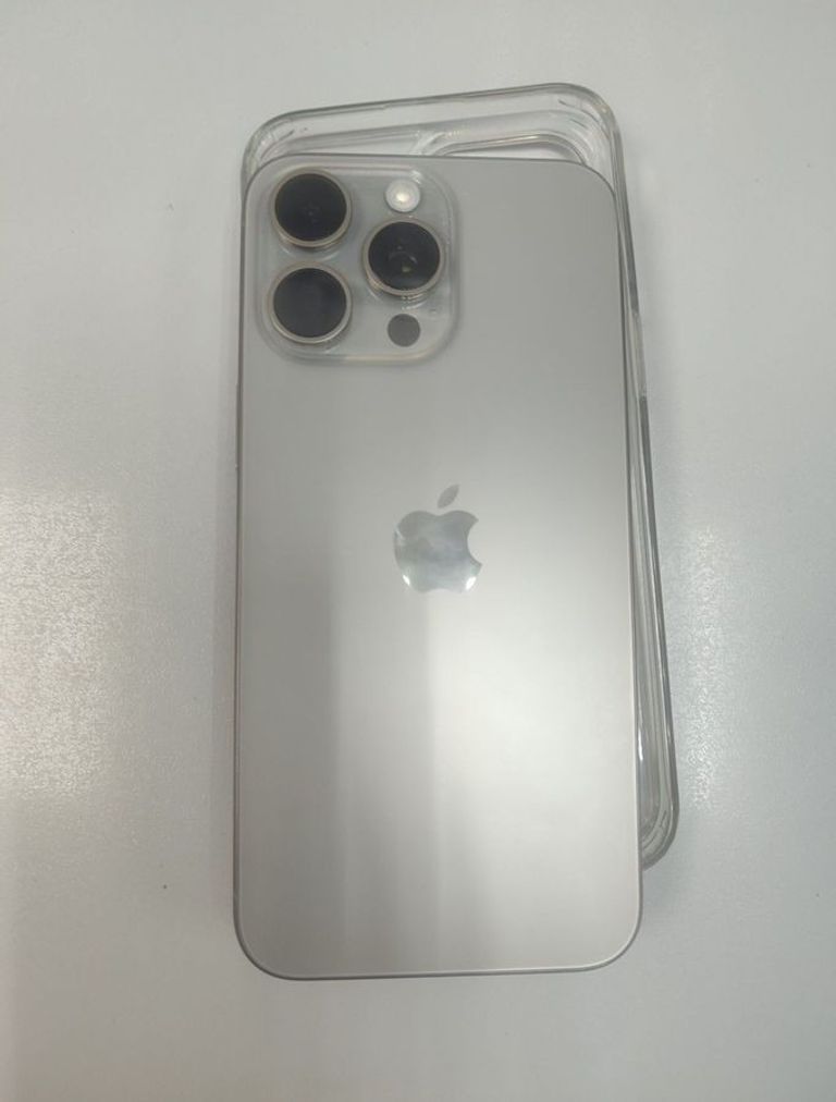 Розпродаж Apple iphone 15 pro max 256gb, продавець Техноскарб