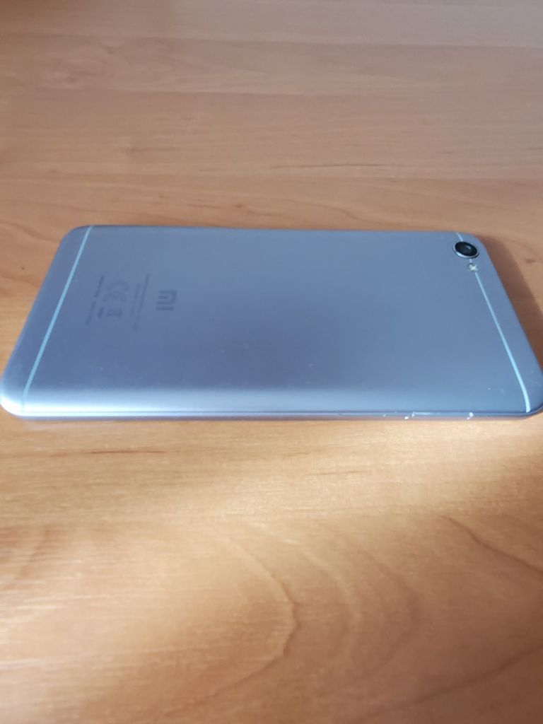 Дешево Xiaomi Redmi Note 5A 2/16GB Gray з ломбарду