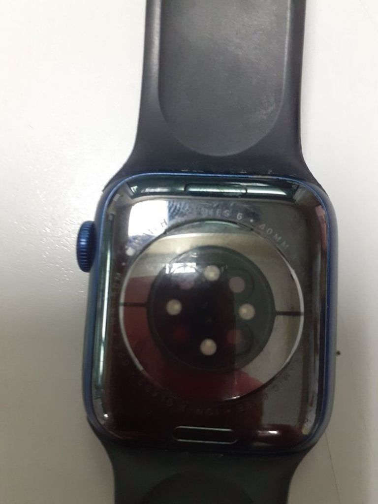 Дешево Apple watch series 6 gps aluminium case 40mm a2291 з ломбарду