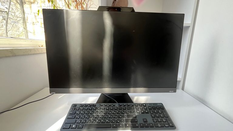 Дешиво Asus M3402WFAK-BPC0340 Black (90PT03L2-M011M0) с ломбарда