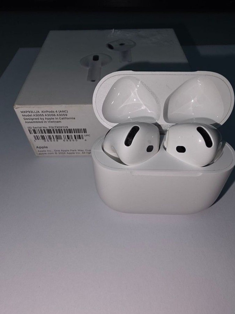 Apple airpods 4 with active noise cancellation Код:01-200924395. Изображение 6