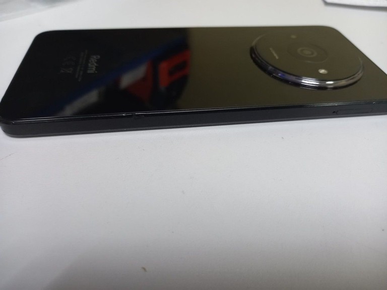 Распродажа Xiaomi redmi a3 4/128gb, продавец Техноскарб