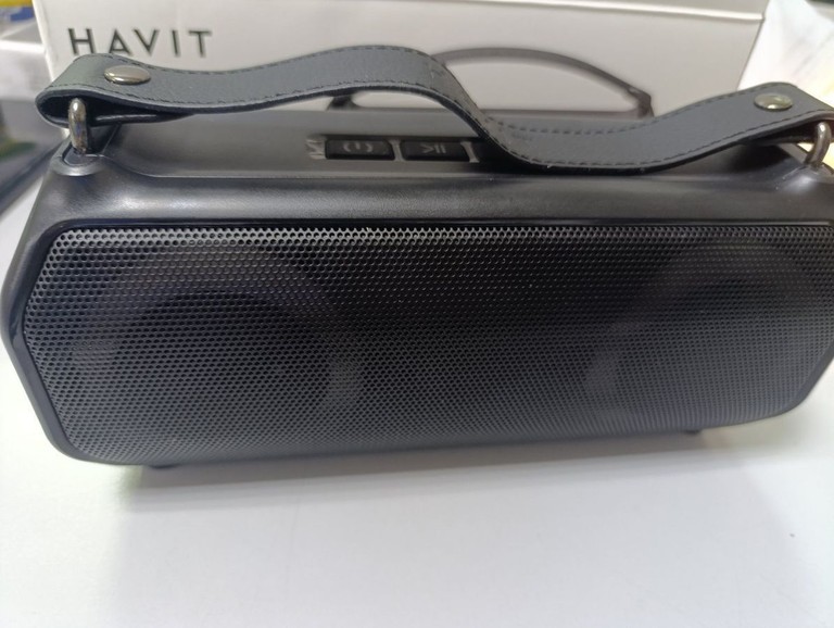 Объявление Havit HV-SK888BT 10W RGB Black Б/У