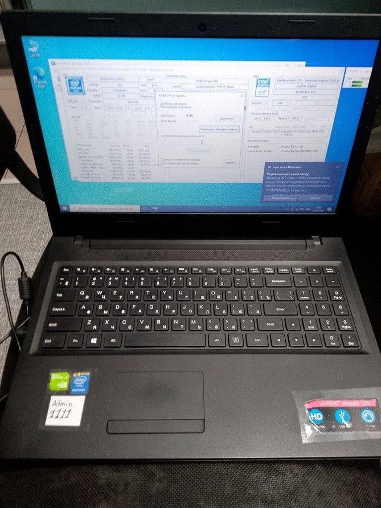 Дешево Lenovo 15/pentium 3825u ddr3/4gb ddr3/hdd 1000 gb/ssd *відсутній/geforce 920m 2gb з ломбарду