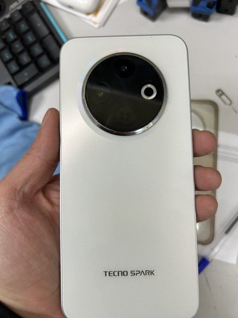 Оголошення Tecno spark 30c kl5n 4/128gb Б/У