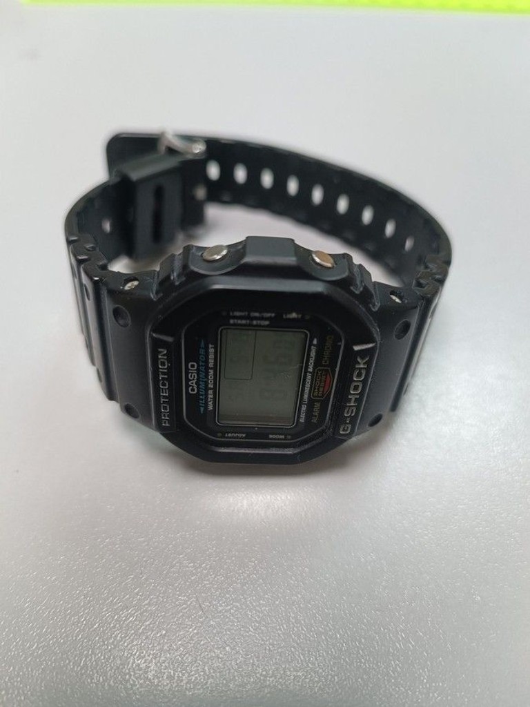 Дешево Casio dw-5600e з ломбарду