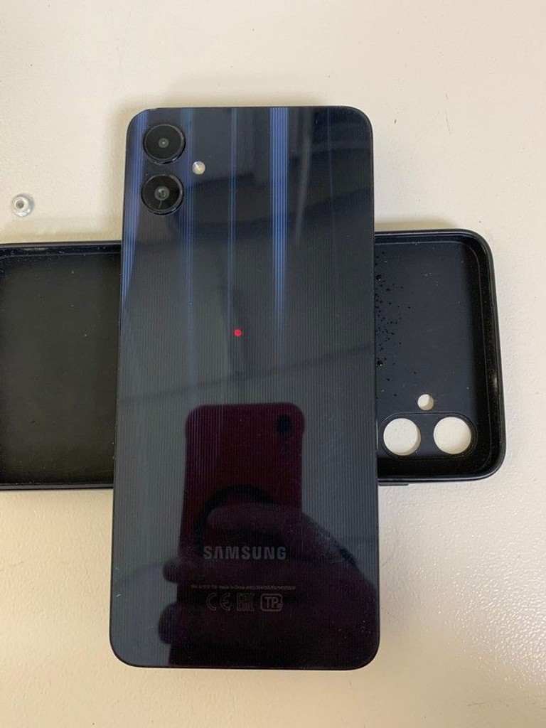 Розпродаж Samsung galaxy a05 4/64gb, продавець Техноскарб