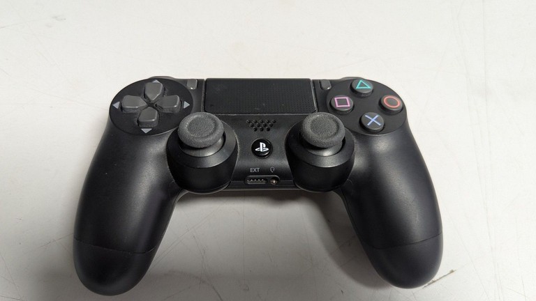 Купити Sony dualshock 4 v2 Б/У