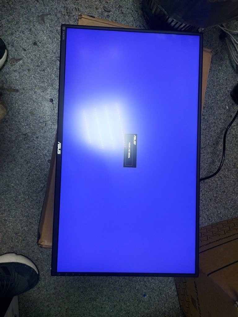 Дешево Asus tuf gaming vg279qm1a з ломбарду