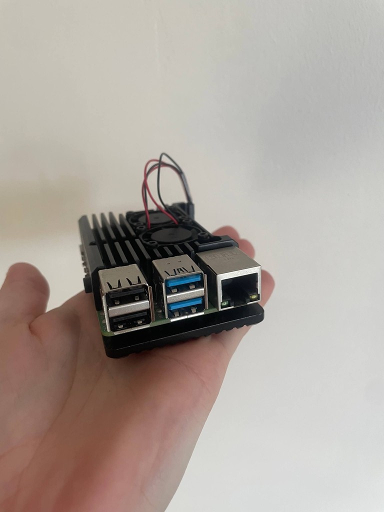 Купити Raspberry pi 4 Model B 8GB (RPI4-MODBP-8GB) Б/У