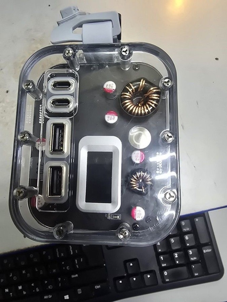 Оголошення Remzona exover 60000 mah 140w Б/У