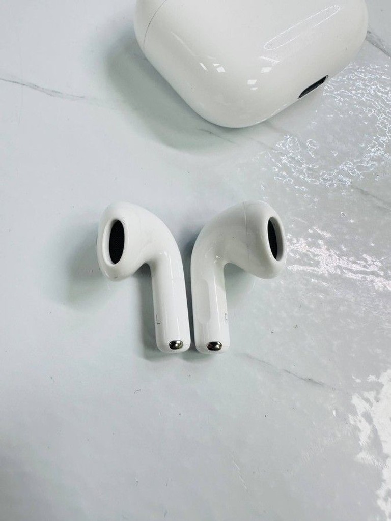 Оголошення Apple airpods 4 Б/У