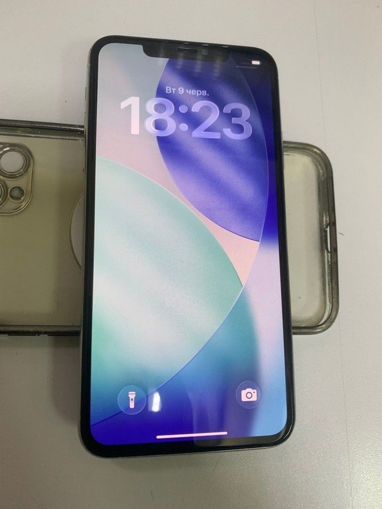 Оголошення Apple iphone 11 pro max 64gb Б/У