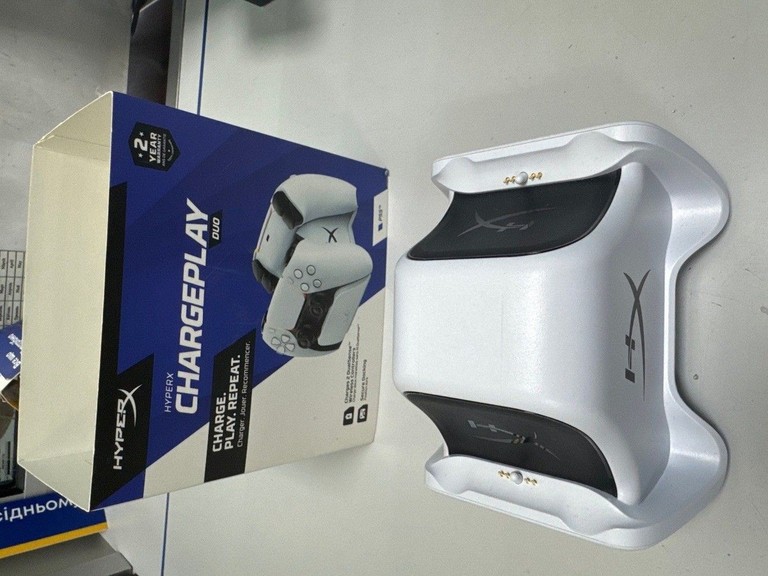 Купити Hyperx chargeplay duo для ps5 51p68aa Б/У