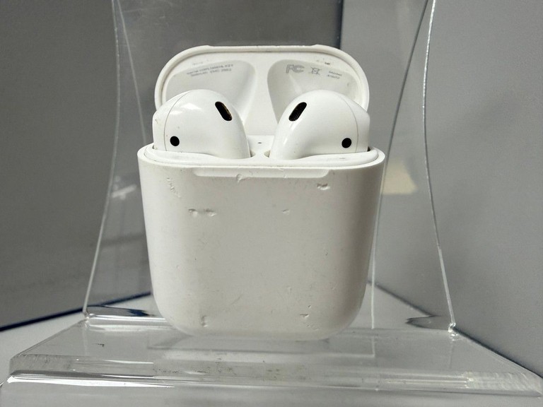 Дешево Apple airpods 2nd generation a1602, a2031, a2032 з ломбарду