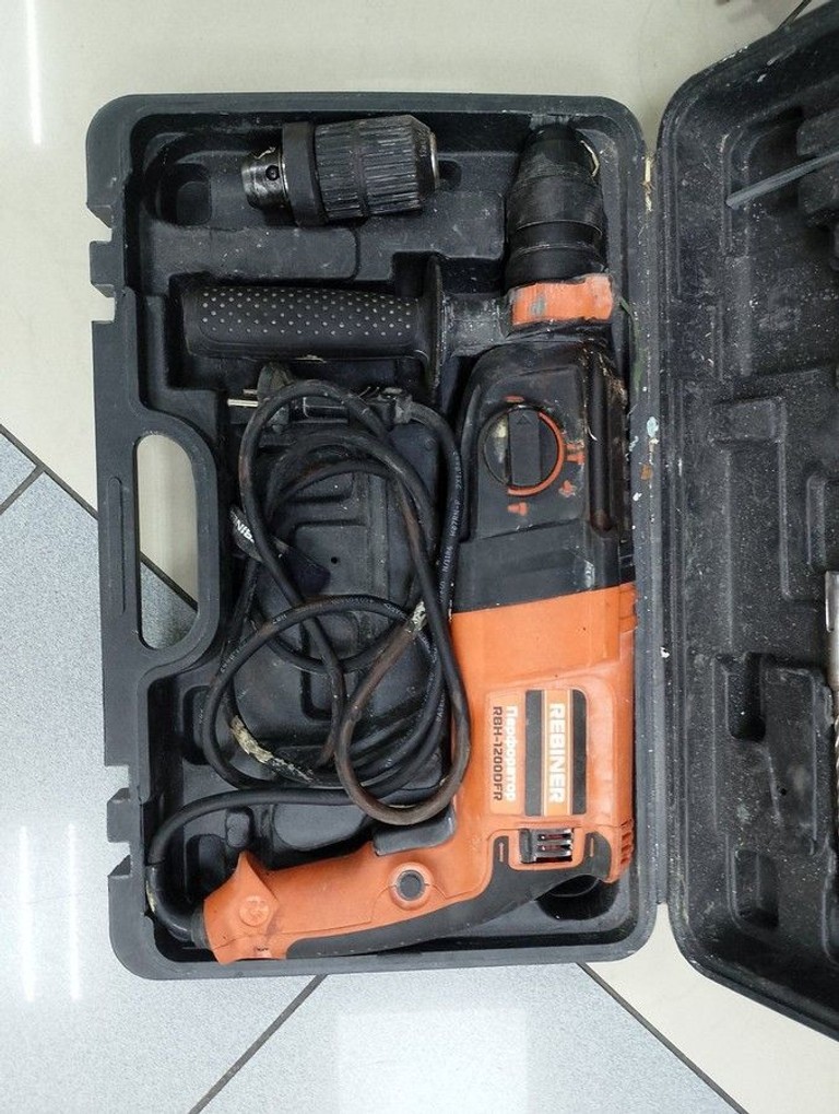 Дешево Rebiner RBH-1200DFR з ломбарду