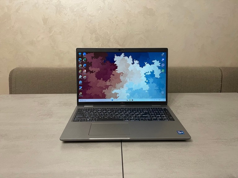 Купить Dell Latitude 5521, 15.6" FHD IPS, i7-11850H, 16GB DDR4, 256GB NVMe SSD, Iris Xe Graphics Б/У