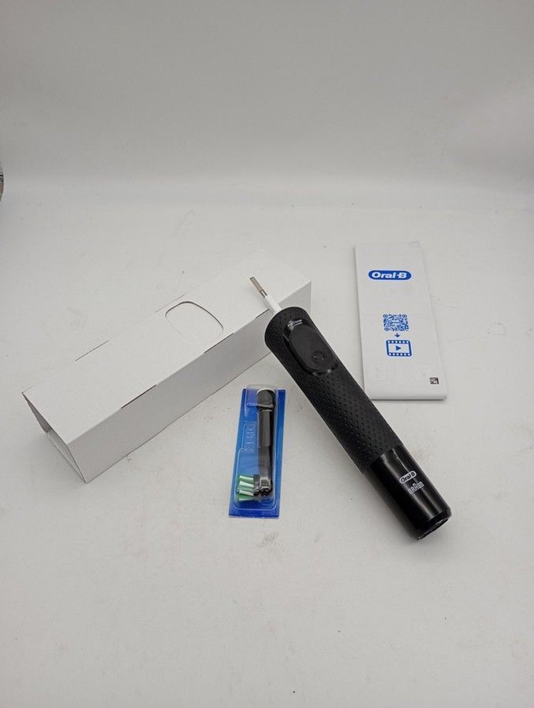 Купити Oral-b D305.513.3 Pro Series 1 Sensitive Clean Caribbean Blue Б/У