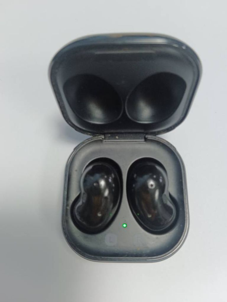 Samsung galaxy buds live