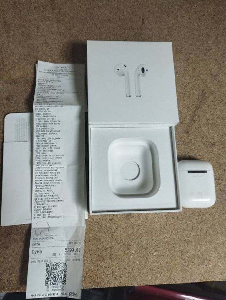 Apple airpods 2 gen a1602.a2032+a2031 2019г.