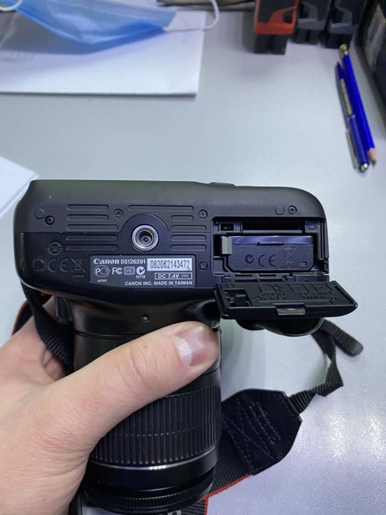 Розпродаж Canon eos rebel t3 canon ef-s 18-55mm без автофокуса, продавець Техноскарб