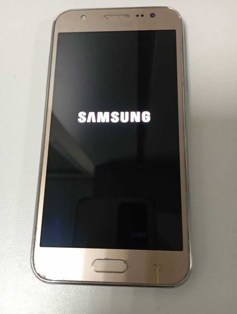 Samsung j500h galaxy j5